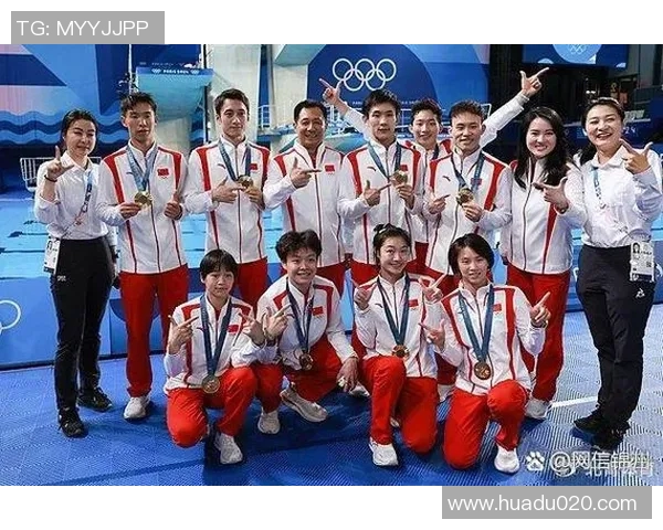 游泳运动员的坚持与突破:从池塘到奥运的成长历程与精神追求 游泳运动员的坚持与突破:从池塘到奥运的成长历程与精神追求