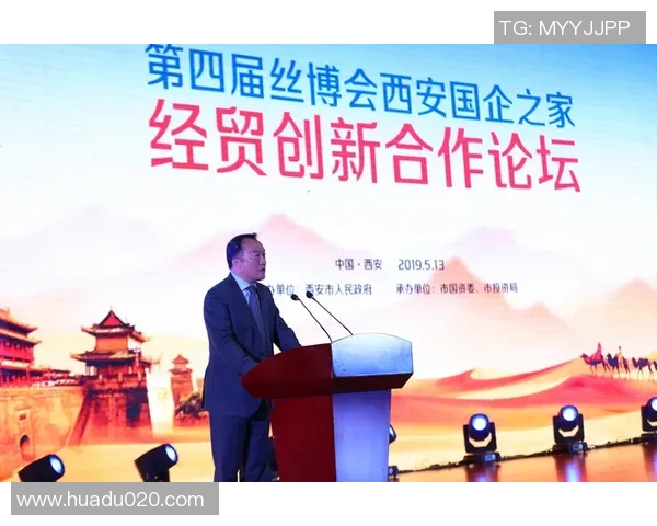 西安飞盘队的团队协作与默契配合的深度分析与探讨 西安飞盘队的团队协作与默契配合的深度分析与探讨