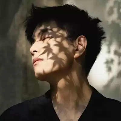 通薏冉